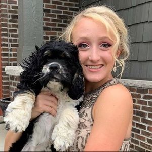 Meet your Posher, Charlotte